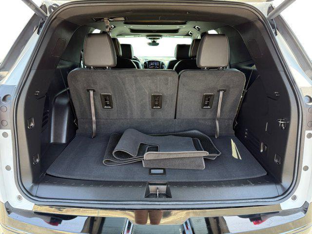 used 2023 Chevrolet Traverse car, priced at $44,148