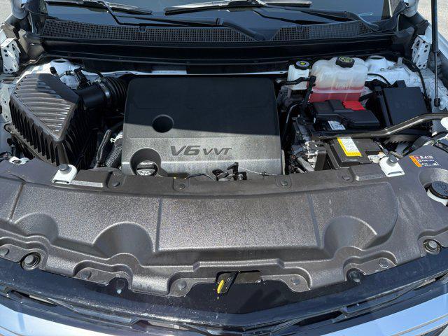 used 2023 Chevrolet Traverse car, priced at $44,148