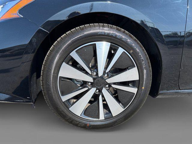 used 2021 Nissan Altima car, priced at $17,288