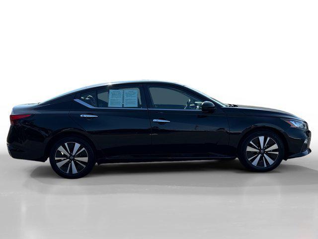 used 2021 Nissan Altima car, priced at $17,288