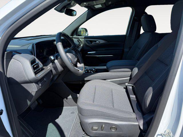 new 2025 Chevrolet Traverse car, priced at $47,375