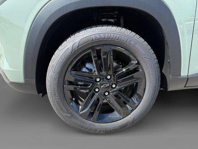 new 2025 Chevrolet Trax car, priced at $25,645