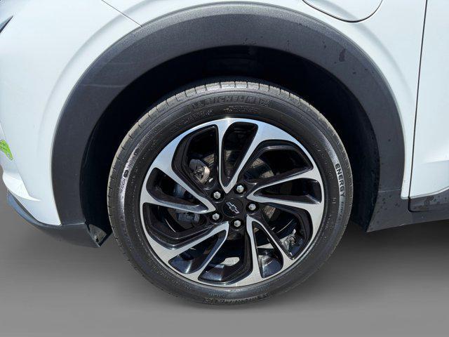used 2022 Chevrolet Bolt EUV car, priced at $23,366