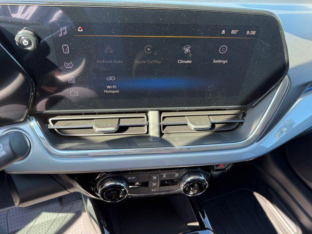 new 2025 Chevrolet Trax car, priced at $23,554