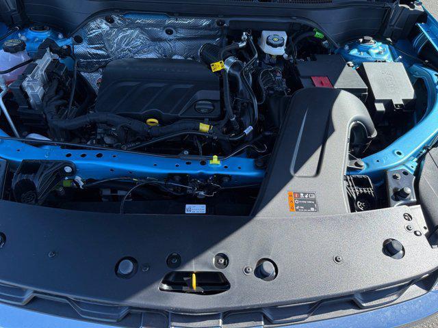 new 2025 Chevrolet Trax car, priced at $23,554