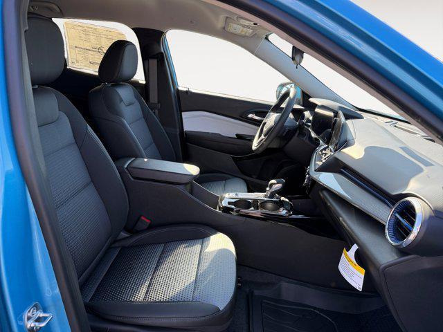 new 2025 Chevrolet Trax car, priced at $23,554