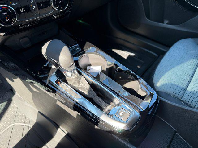new 2025 Chevrolet Trax car, priced at $23,554