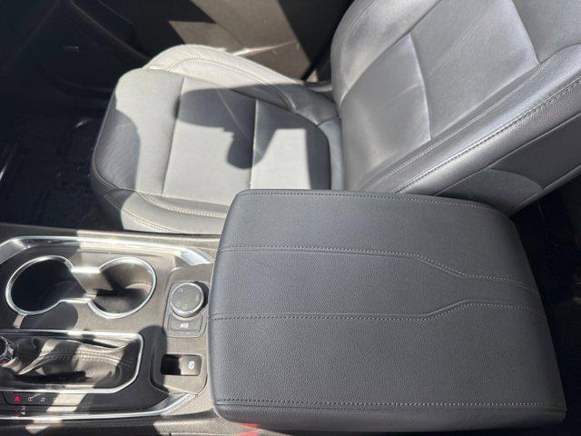 used 2021 Chevrolet Traverse car, priced at $26,699