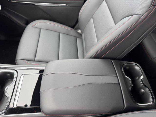new 2025 Chevrolet Traverse car, priced at $51,295