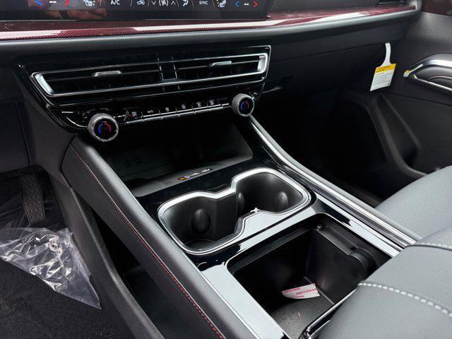 new 2026 Chevrolet Traverse car, priced at $53,520