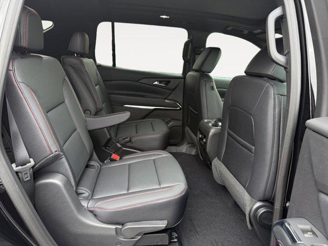 new 2026 Chevrolet Traverse car, priced at $53,520