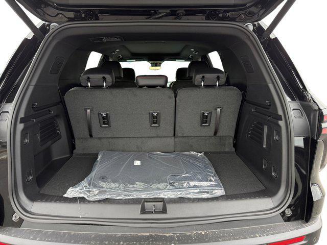 new 2026 Chevrolet Traverse car, priced at $53,520