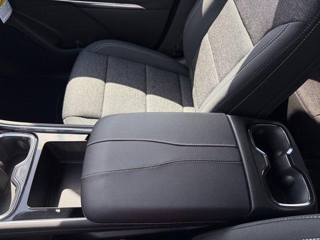 new 2025 Chevrolet Traverse car, priced at $44,095