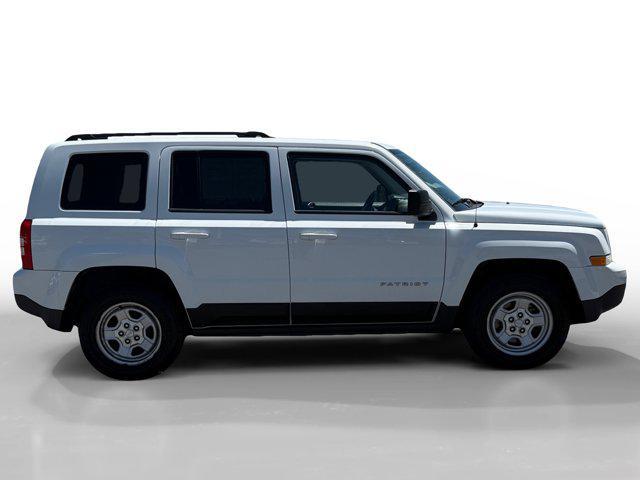 used 2015 Jeep Patriot car, priced at $7,499