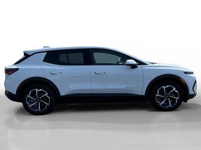 new 2025 Chevrolet Equinox EV car, priced at $32,995
