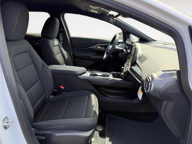 new 2025 Chevrolet Equinox EV car, priced at $32,995