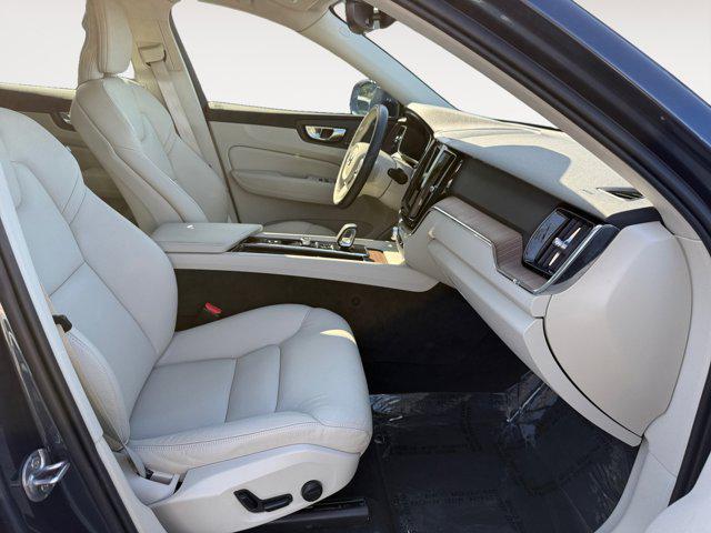 used 2022 Volvo XC60 Recharge Plug-In Hybrid car, priced at $41,898