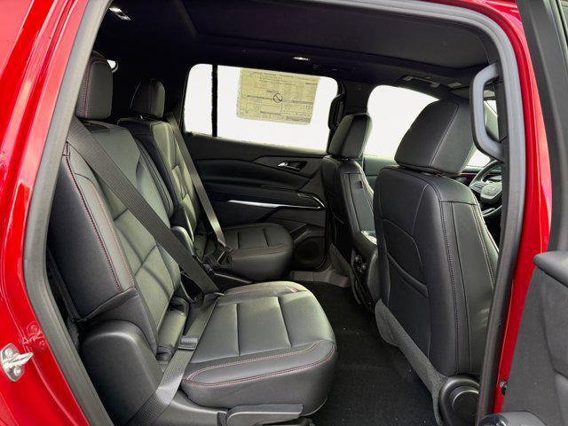 new 2026 Chevrolet Traverse car, priced at $54,015