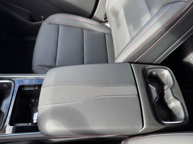 new 2026 Chevrolet Traverse car, priced at $54,015