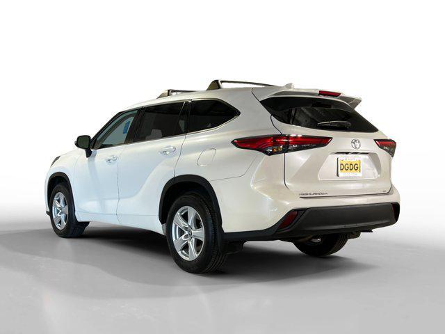 used 2021 Toyota Highlander car, priced at $28,919