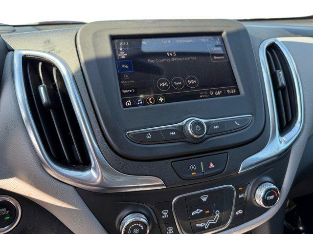 used 2022 Chevrolet Equinox car, priced at $21,328