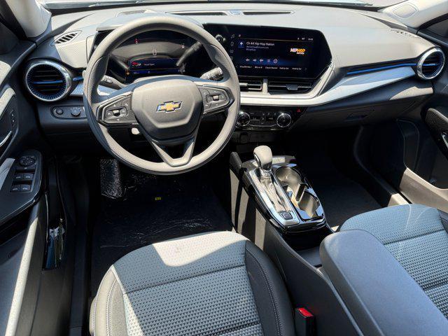 new 2025 Chevrolet Trax car, priced at $23,095