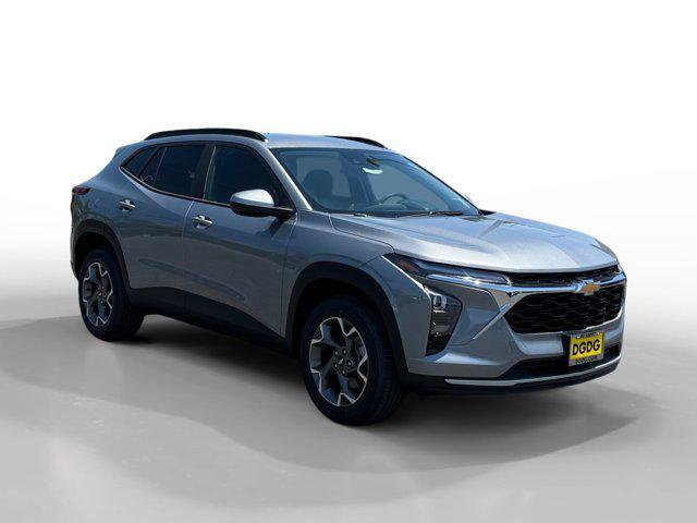 new 2025 Chevrolet Trax car, priced at $23,095