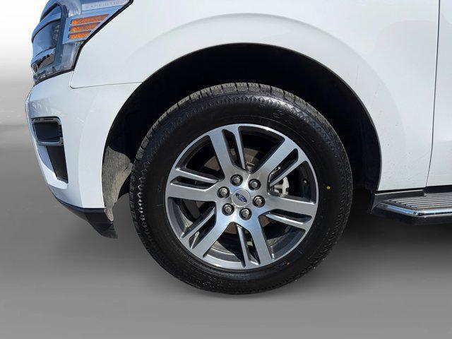 used 2023 Ford Expedition car, priced at $42,779