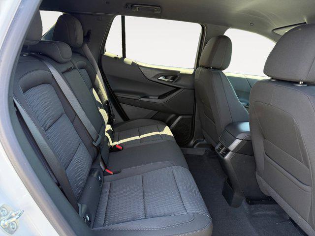 new 2025 Chevrolet Equinox car, priced at $28,495