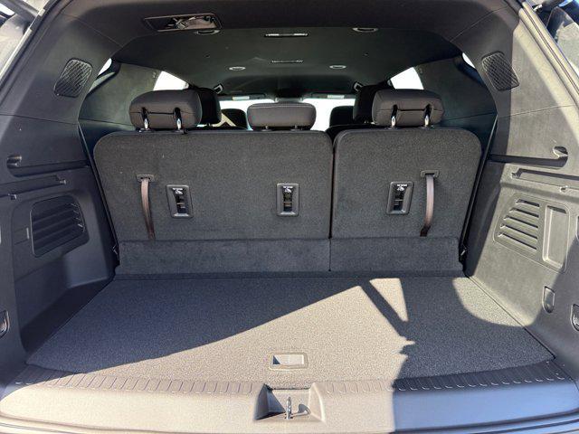 new 2025 Chevrolet Traverse car, priced at $42,195