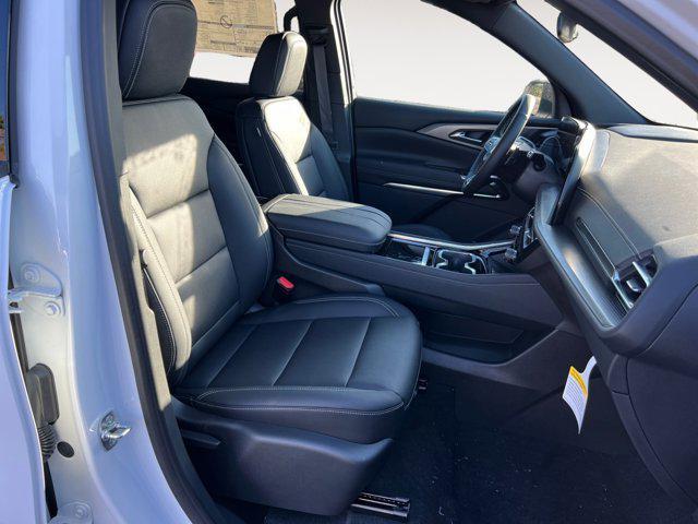 new 2024 Chevrolet Traverse car, priced at $44,180