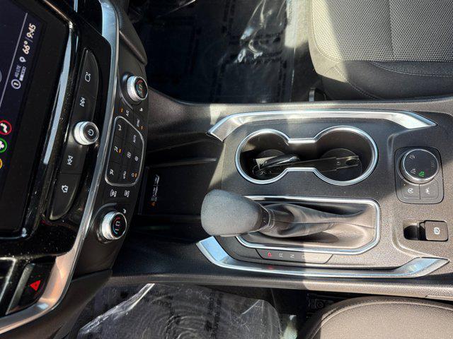 used 2023 Chevrolet Traverse car, priced at $27,328