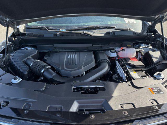 new 2025 Chevrolet Traverse car, priced at $55,195