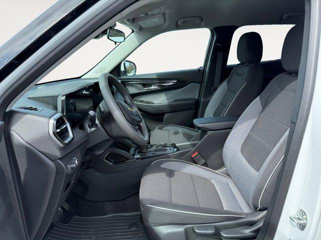 new 2025 Chevrolet TrailBlazer car, priced at $26,380