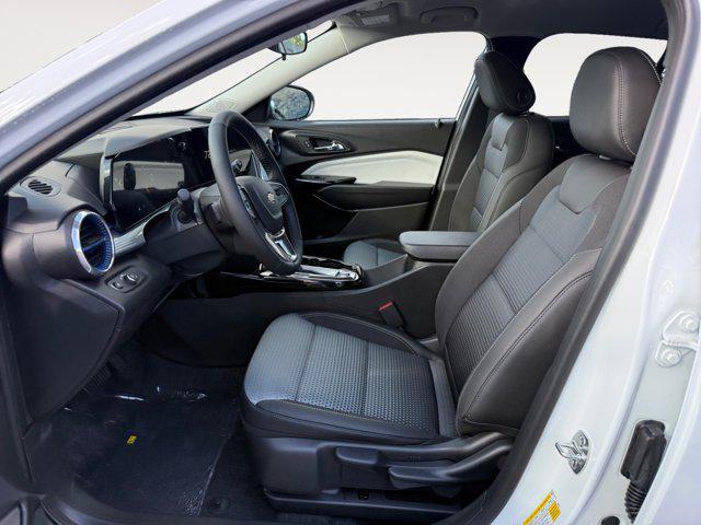 new 2026 Chevrolet Trax car, priced at $25,885