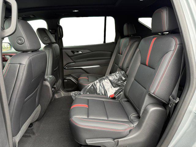 new 2025 Chevrolet Traverse car, priced at $58,995