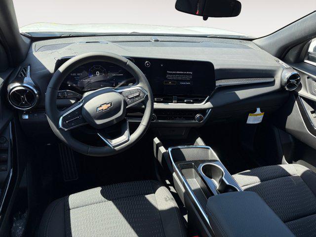new 2025 Chevrolet Equinox car, priced at $28,495