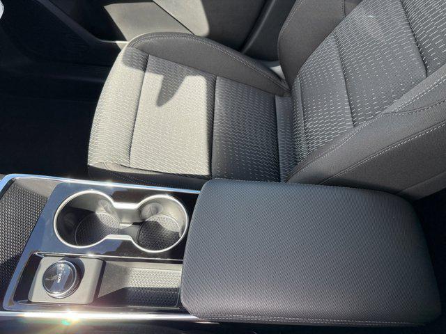 new 2026 Chevrolet Equinox car, priced at $31,995
