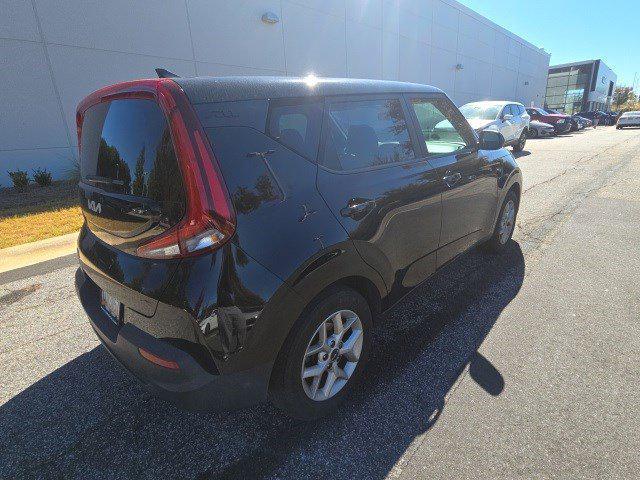 used 2022 Kia Soul car, priced at $16,999