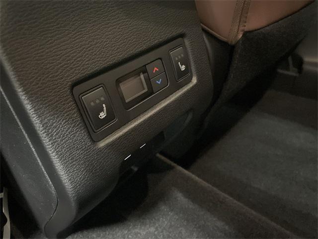 new 2025 Mitsubishi Outlander car, priced at $40,563