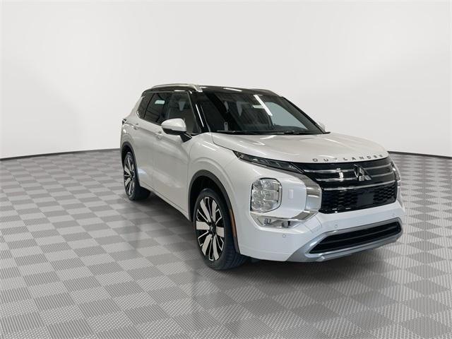 new 2025 Mitsubishi Outlander car, priced at $40,563