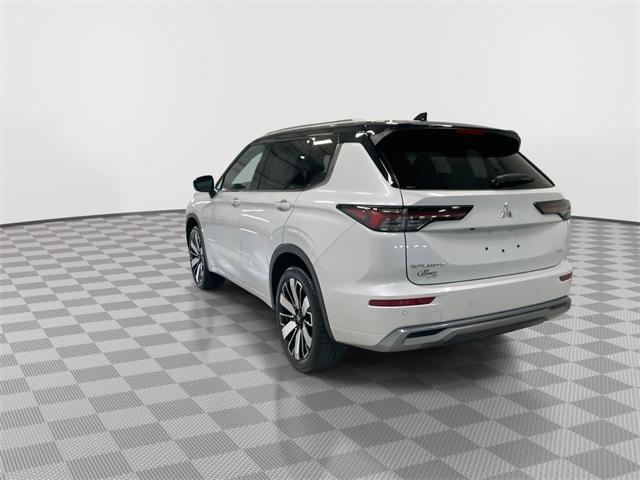 new 2025 Mitsubishi Outlander car, priced at $40,563