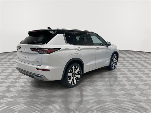 new 2025 Mitsubishi Outlander car, priced at $40,563