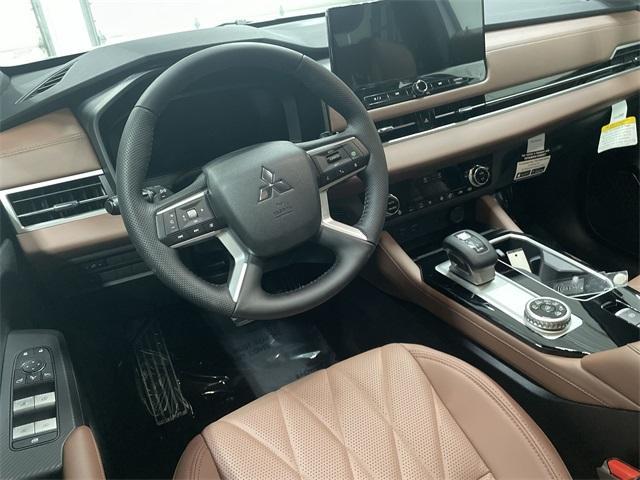 new 2025 Mitsubishi Outlander car, priced at $40,563