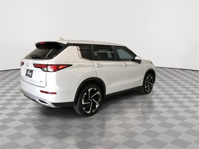 new 2024 Mitsubishi Outlander car, priced at $32,665