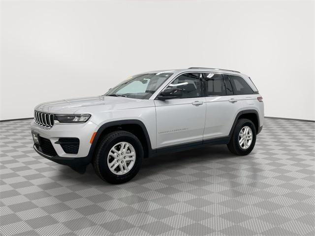 used 2024 Jeep Grand Cherokee car, priced at $28,551