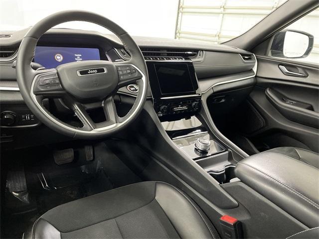 used 2024 Jeep Grand Cherokee car, priced at $31,125