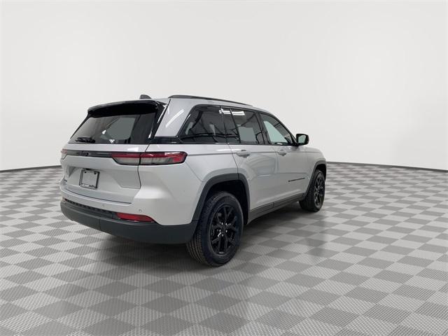used 2024 Jeep Grand Cherokee car, priced at $31,125