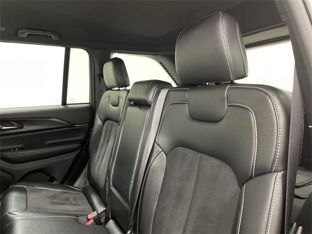 used 2024 Jeep Grand Cherokee car, priced at $31,125