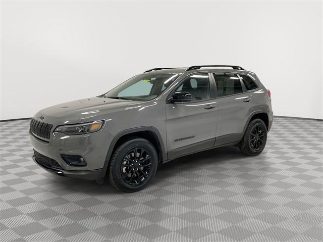 used 2023 Jeep Cherokee car, priced at $23,172